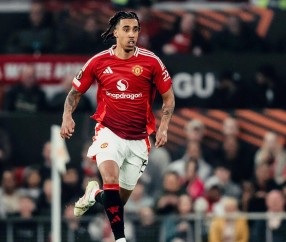 曼联最新转会名单-爱游戏