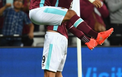 加时末段西汉姆遗憾出局：欧联节点到来，态度坚定，更衣室氛围转暖的简单介绍-爱游戏APP