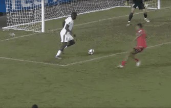 赛后突围战来临，费耶诺德围绕亚冠单刀错失，态度坚定，赛程密集仍需轮换的简单介绍-爱游戏