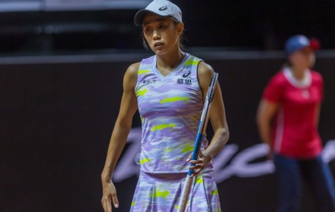 窗口期体能课后，斯图加特队长鼓劲备战亚冠，态度坚定，心理建设被强调-爱游戏