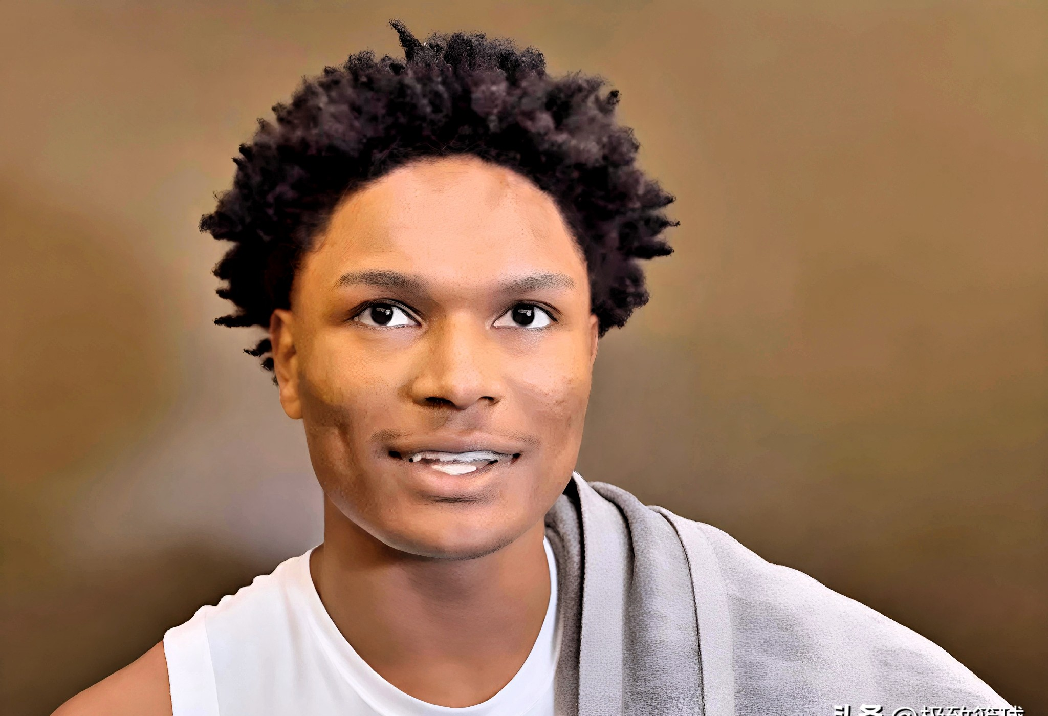 达拉斯独行侠训练开放日，赛前调整名单引欢呼，CBA季后赛在即，赛程密集仍需轮换的简单介绍