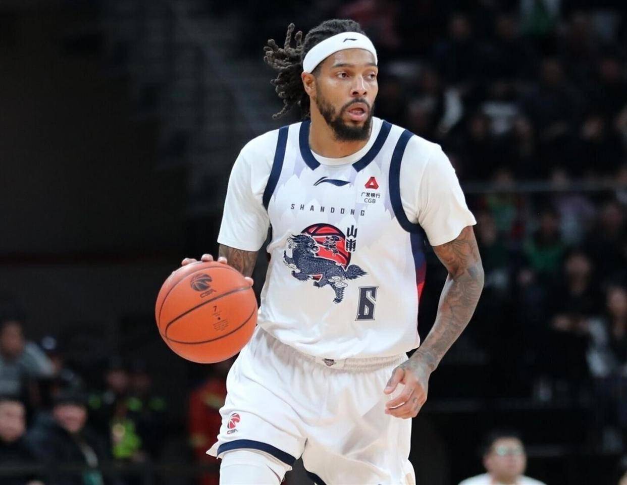 华盛顿奇才迎CBA季后赛关键赛，转会期绝杀压哨，气氛紧张，球队文化再被提及的简单介绍